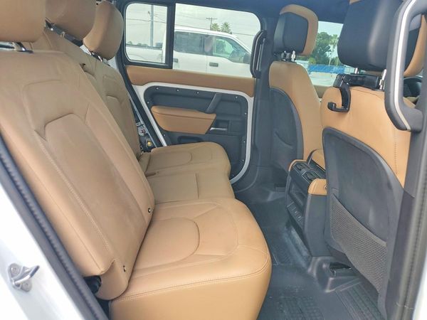 2025 LAND ROVER DEFENDER