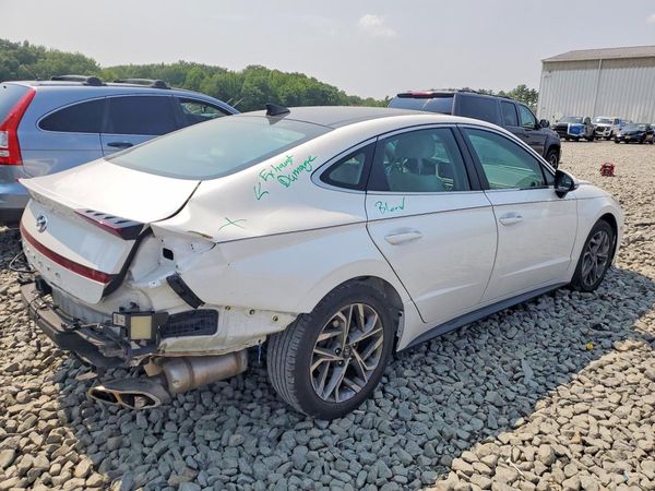 2022 HYUNDAI SONATA
