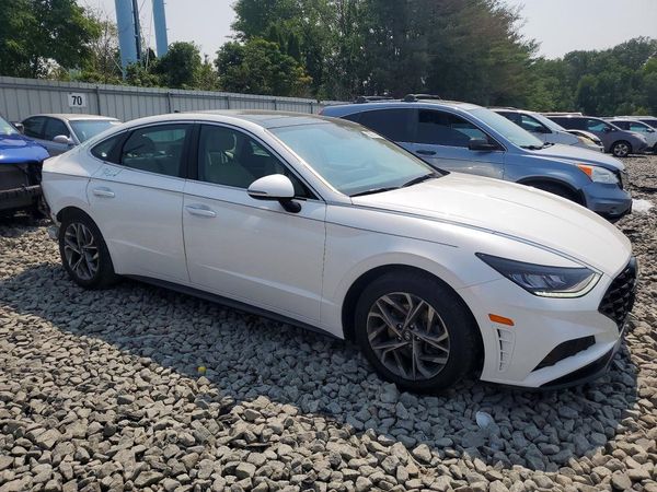 2022 HYUNDAI SONATA