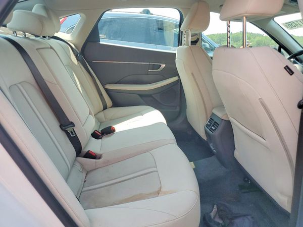 2022 HYUNDAI SONATA