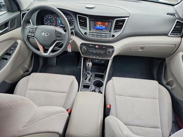 2017 HYUNDAI TUCSON