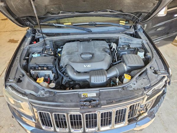 2015 JEEP GRAND CHEROKEE LIMITED 4X4