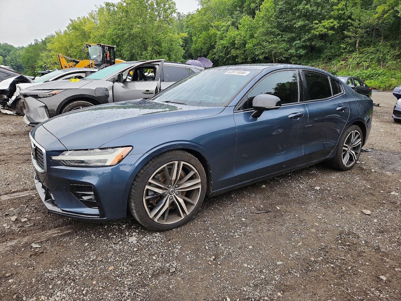2019 VOLVO S60
