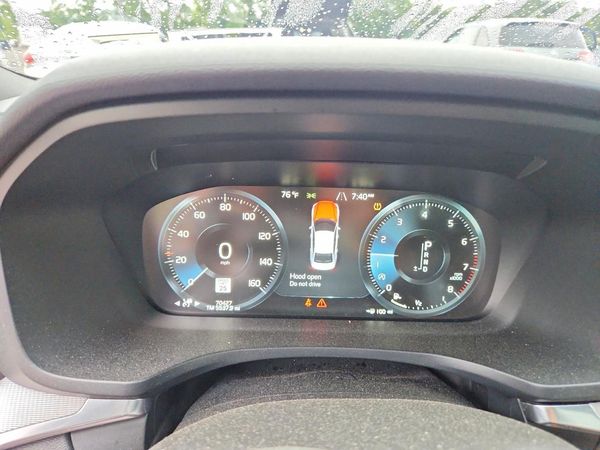 2019 VOLVO S60