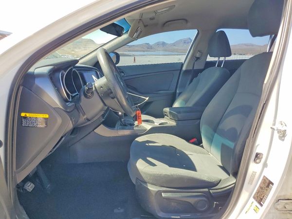 2015 KIA OPTIMA GL - Middle-low
