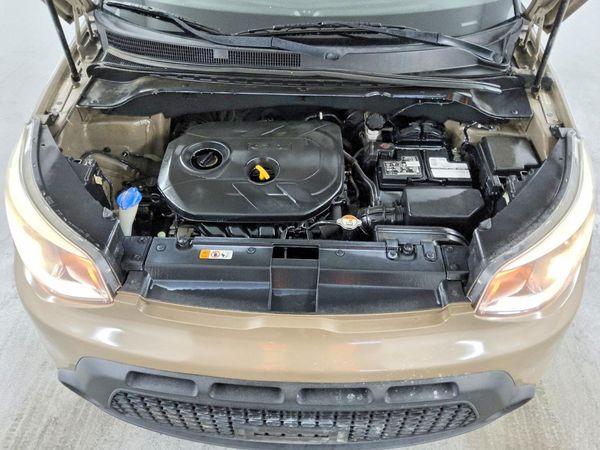 2015 KIA SOUL GLS(Middle grade) — Engine bay