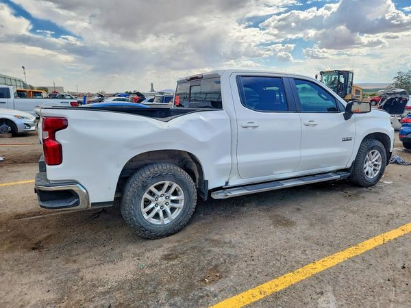 2020 CHEVROLET SILVERADO LT