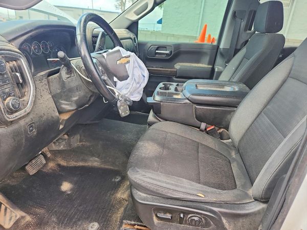 2020 CHEVROLET SILVERADO LT
