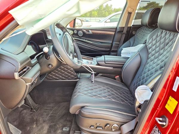 2024 GENESIS GV80