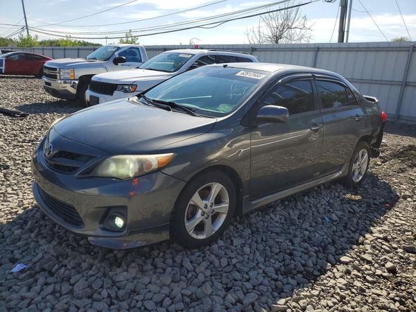 2012 TOYOTA COROLLA
