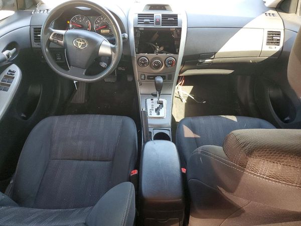 2012 TOYOTA COROLLA