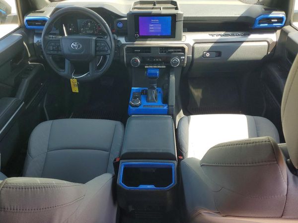 2025 TOYOTA TACOMA