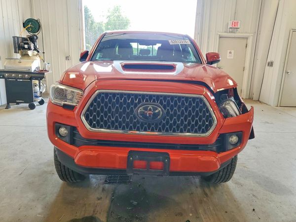 2018 TOYOTA TACOMA