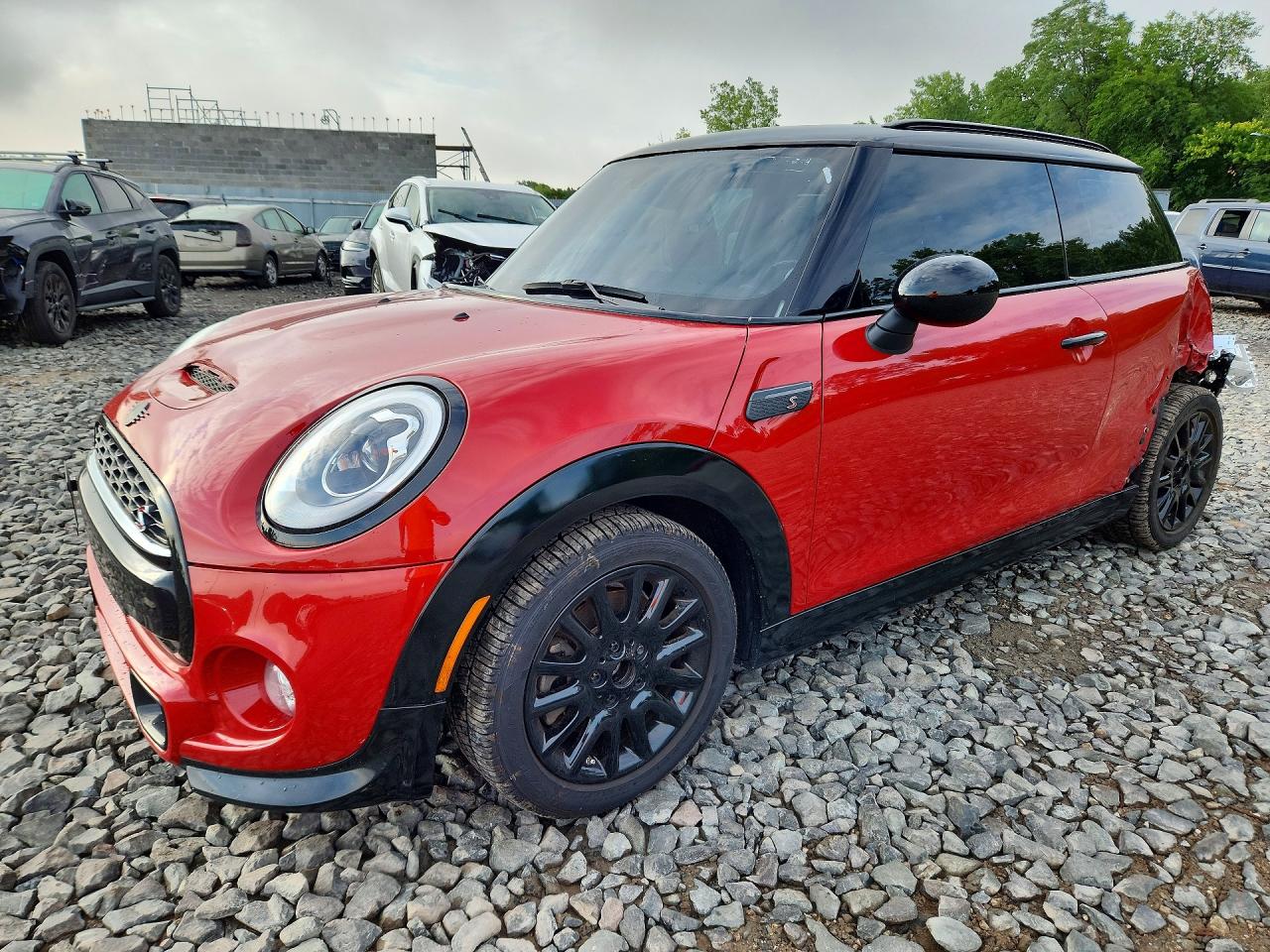 2017 MINI COOPER