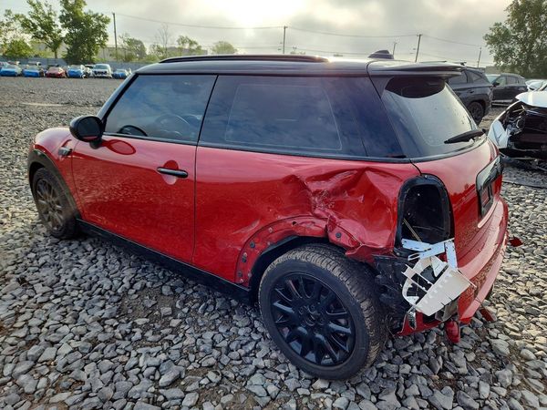 2017 MINI COOPER