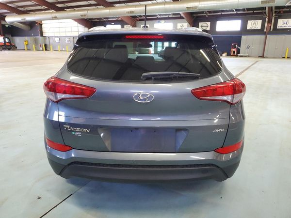 2016 HYUNDAI TUCSON