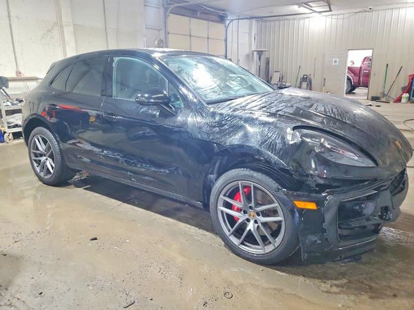 2022 PORSCHE MACAN S