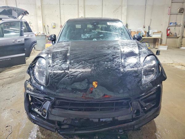 2022 PORSCHE MACAN S