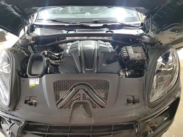 2022 PORSCHE MACAN S