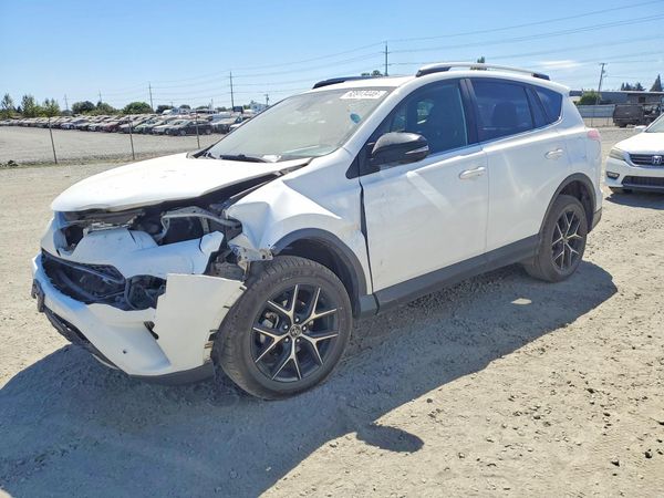 2018 TOYOTA RAV4 SE