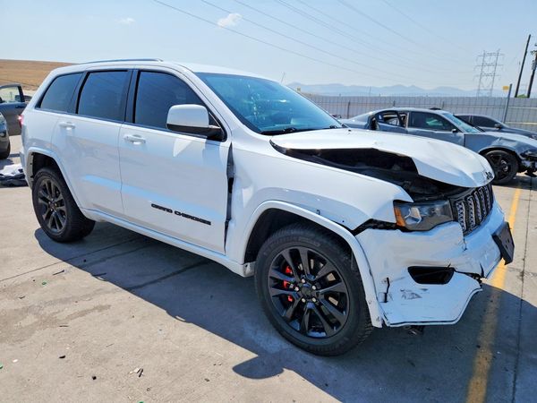 2021 JEEP GRAND CHEROKEE LAREDO 4X4