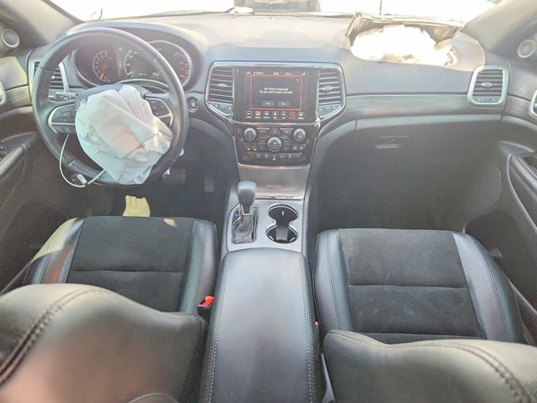 2021 JEEP GRAND CHEROKEE LAREDO 4X4