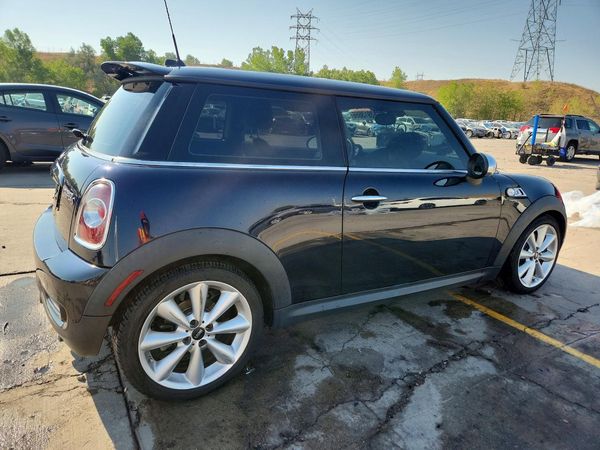 2013 MINI COOPER