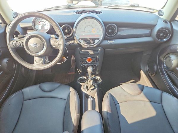 2013 MINI COOPER