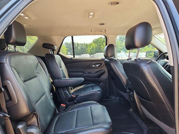 2018 CHEVROLET TRAVERSE LT