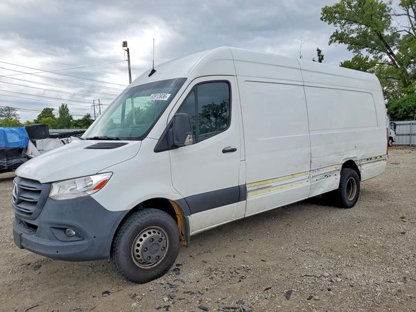 2022 MERCEDES-BENZ SPRINTER