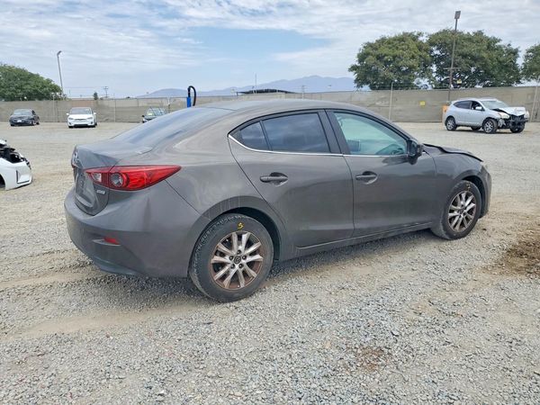 2016 MAZDA 3 Sport/GX