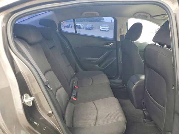 2016 MAZDA 3 Sport/GX