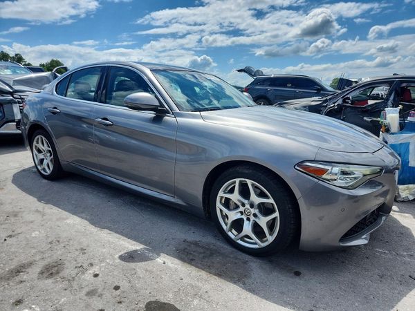 2018 ALFA ROMEO GIULIA TI AWD