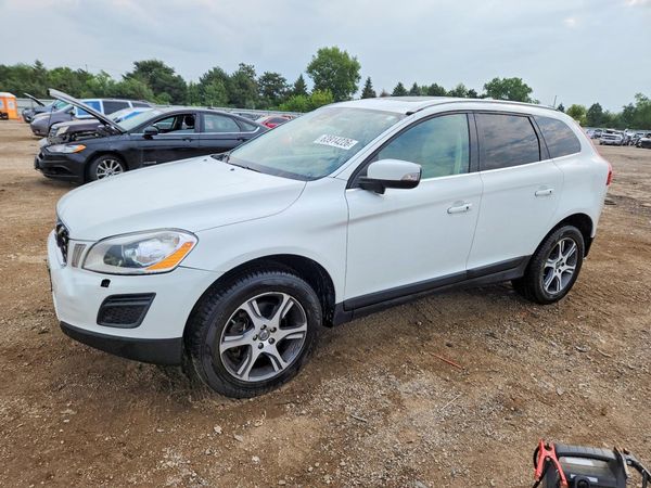 2013 VOLVO XC60