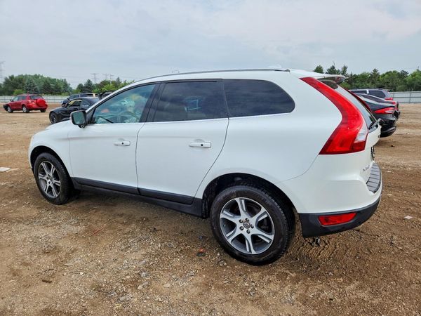 2013 VOLVO XC60
