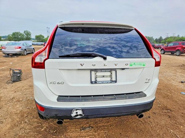 2013 VOLVO XC60