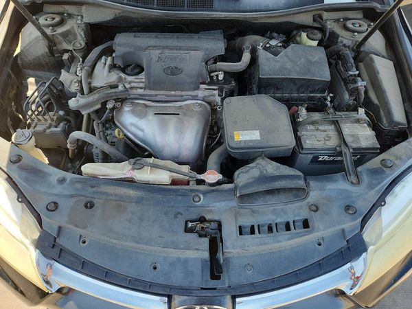 2016 TOYOTA CAMRY