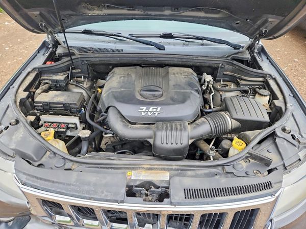 2012 JEEP GRAND CHER Laredo