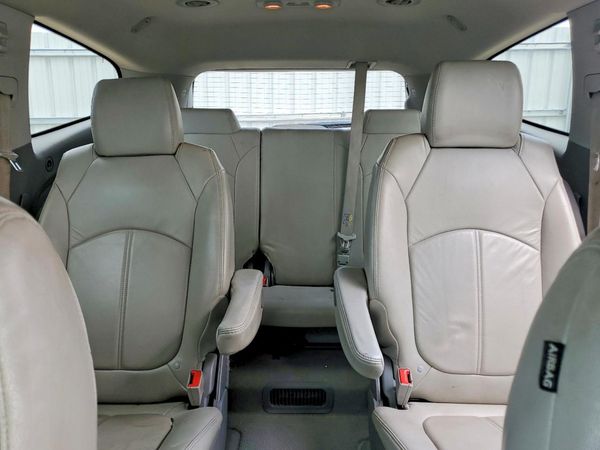 2015 CHEVROLET TRAVERSE 2LT