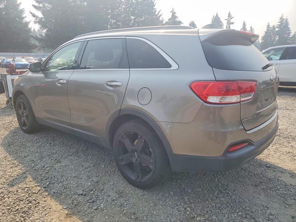 2016 KIA SORENTO L / LX