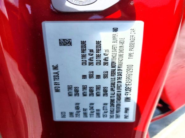 2023 TESLA MODEL 3