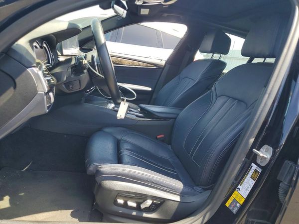 2018 BMW 530E