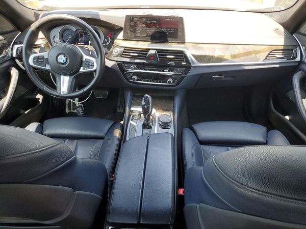 2018 BMW 530E