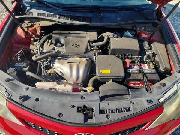 2014 TOYOTA CAMRY