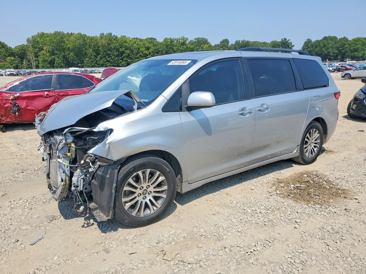 2020 TOYOTA SIENNA Q grade
