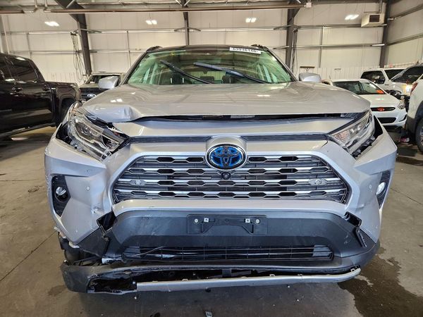 2020 TOYOTA RAV4 Limited HV