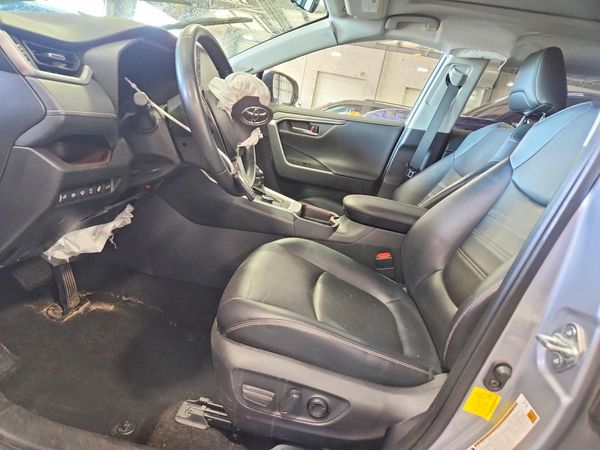 2020 TOYOTA RAV4 Limited HV