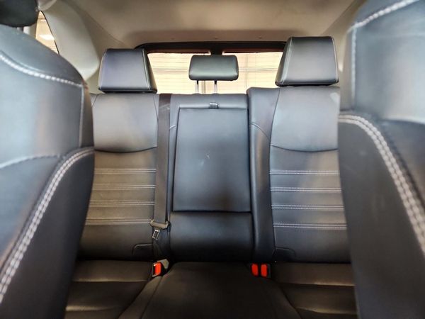 2020 TOYOTA RAV4 Limited HV