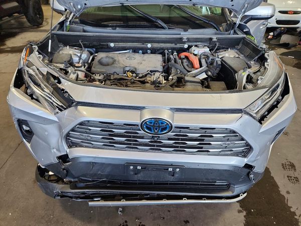 2020 TOYOTA RAV4 Limited HV