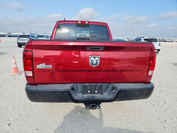 2015 RAM 1500 SLT